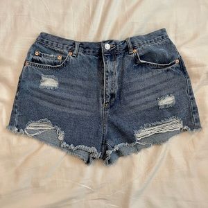 Love Tree distressed high waist Jean denim shorts size L